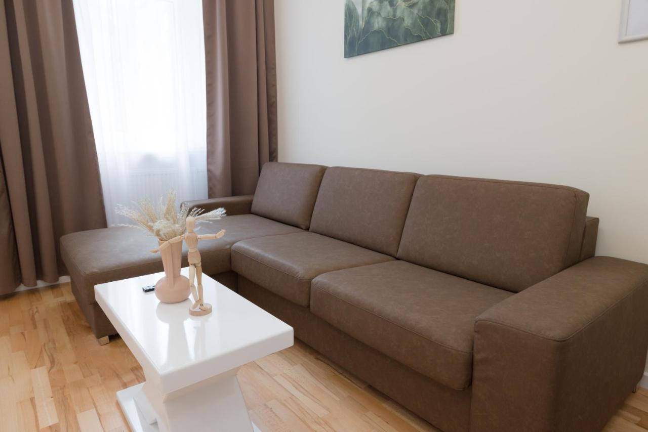 Relax Apartments 1120 Виена Екстериор снимка