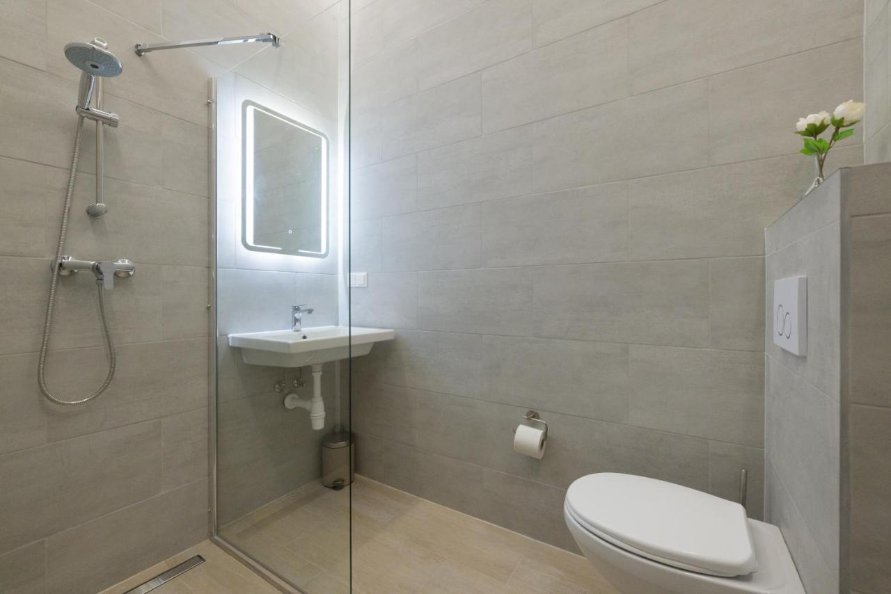 Relax Apartments 1120 Виена Екстериор снимка