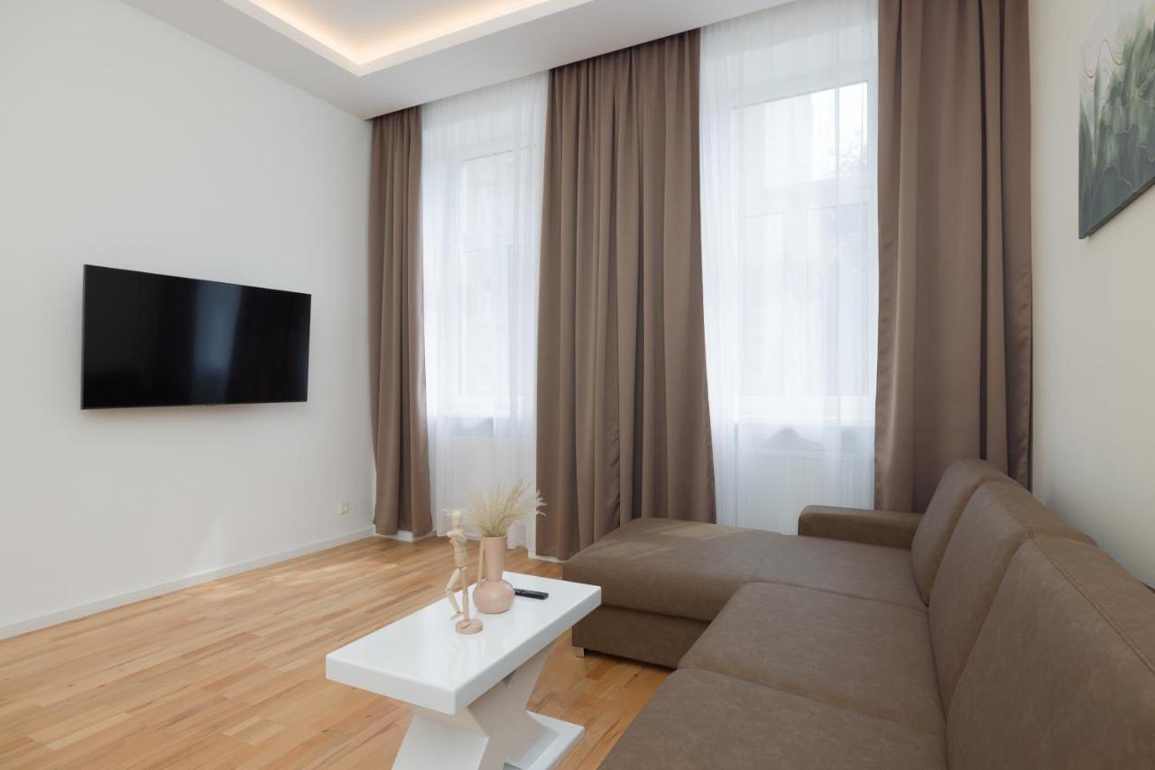 Relax Apartments 1120 Виена Екстериор снимка